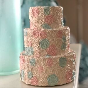 Shabby chic rose detail piggy bank